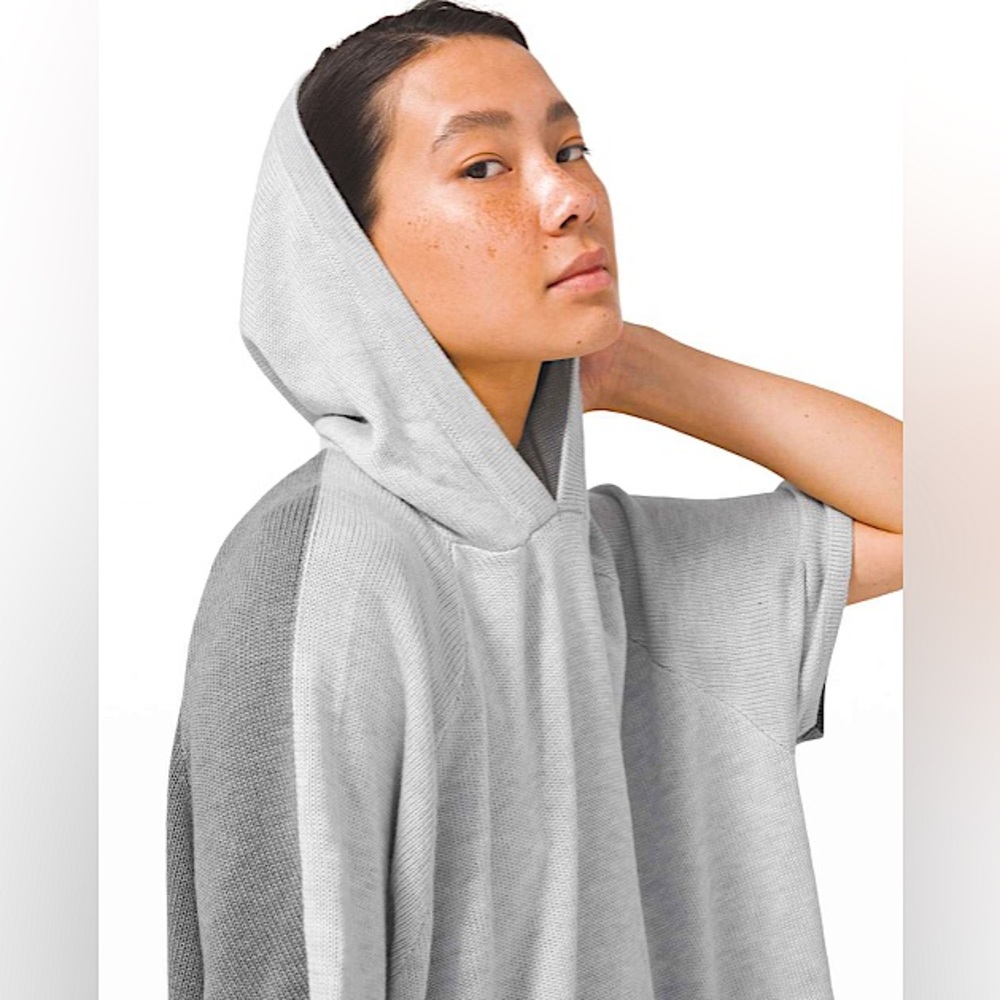 Lululemon Opened Up Poncho Heathered Core Ultra Light Grey / Heathered Size: M - Picture 1 of 7